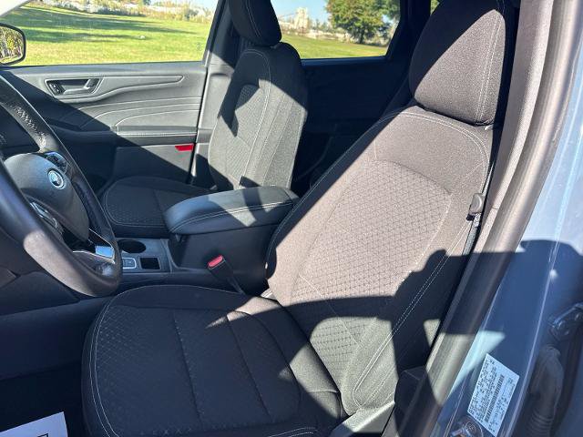 Certified 2023 Ford Escape Active w/ Tech Pack #1 AWD/4WD image 4