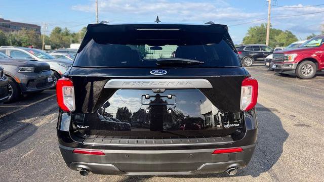Certified 2023 Ford Explorer XLT w/ Equipment Group 202A AWD/4WD image 6