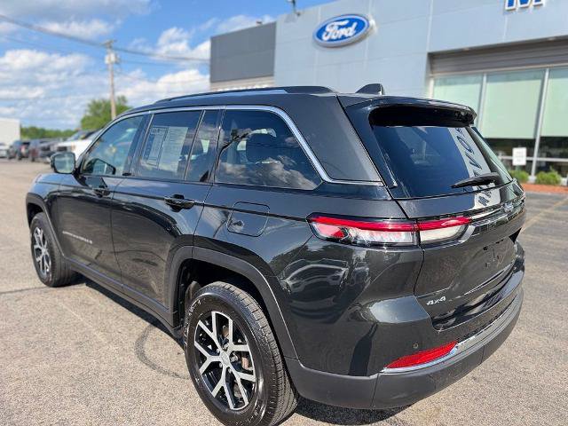 Used 2023 Jeep Grand Cherokee Limited AWD/4WD image 5