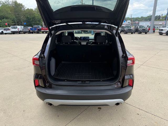 Certified 2023 Ford Escape Platinum AWD/4WD image 7
