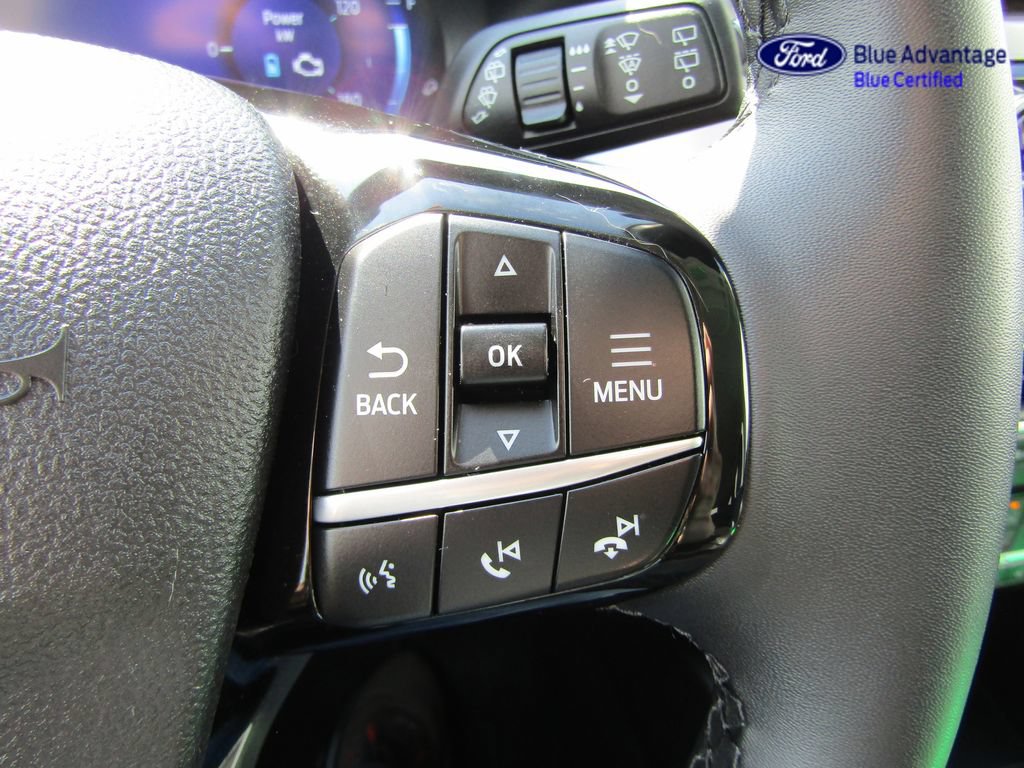 Certified 2022 Ford Escape Titanium FWD image 30