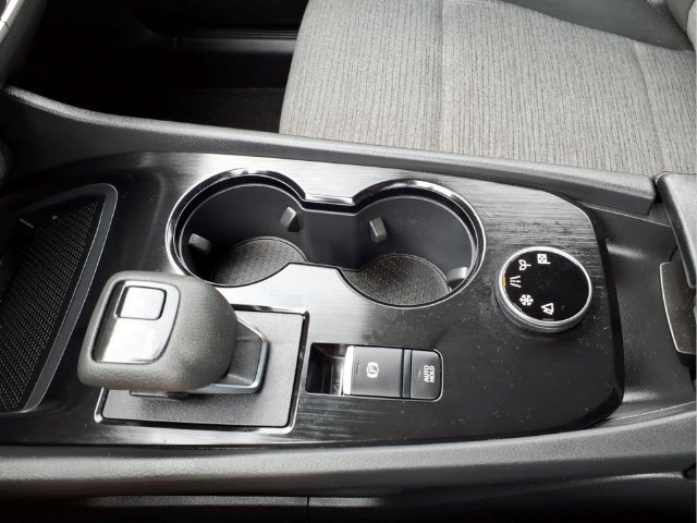Used 2023 Nissan Rogue SV AWD/4WD image 22