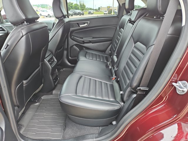 Certified 2024 Ford Edge SEL w/ Convenience Package AWD/4WD image 12