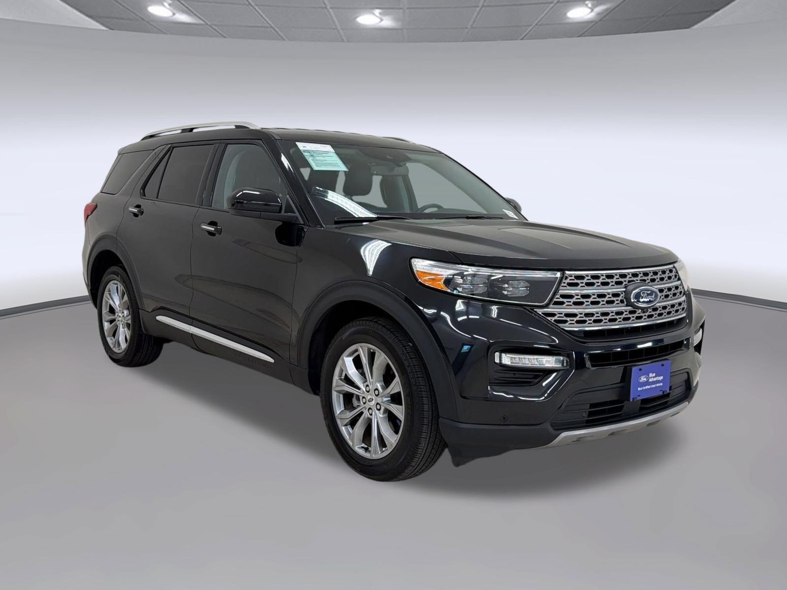 Certified 2024 Ford Explorer Limited AWD/4WD image 7