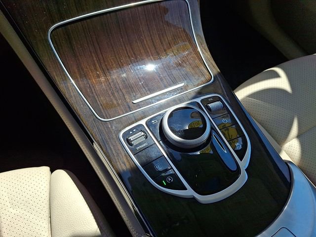 Used 2019 Mercedes-Benz GLC 300 4MATIC image 30