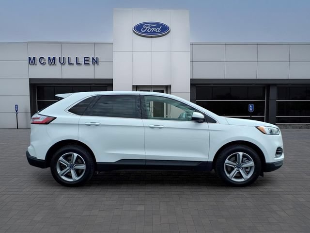 Certified 2022 Ford Edge SEL w/ Convenience Package AWD/4WD image 4