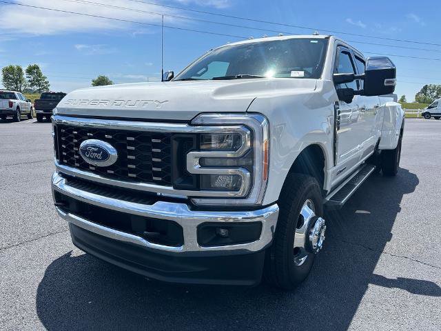Certified 2023 Ford F350 Lariat w/ Tow Technology Package AWD/4WD image 4