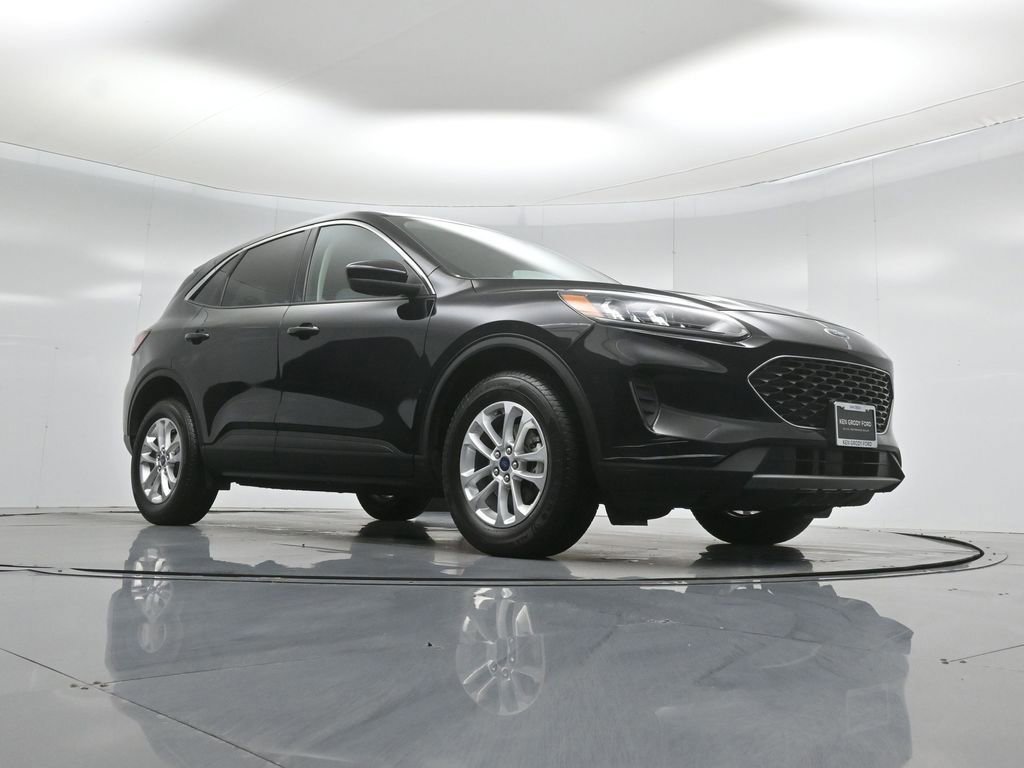 Certified 2021 Ford Escape SE image 5