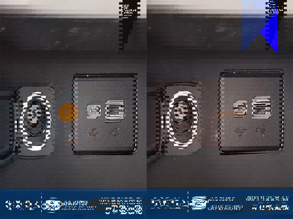 Used 2021 GMC Acadia SLE w/ Driver Convenience Package image 25