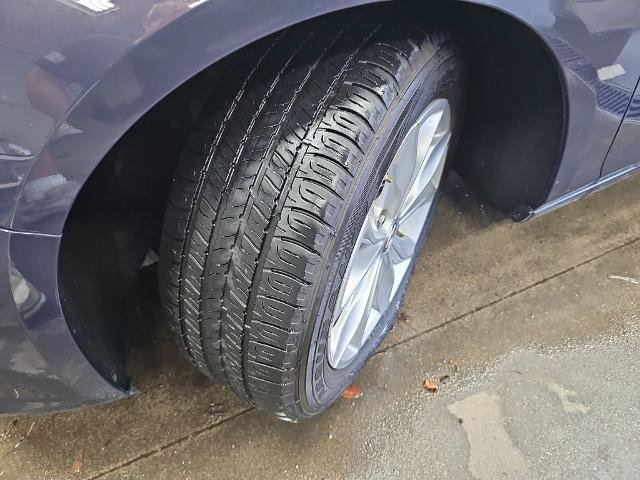 Used 2025 Chevrolet Malibu LT FWD image 31