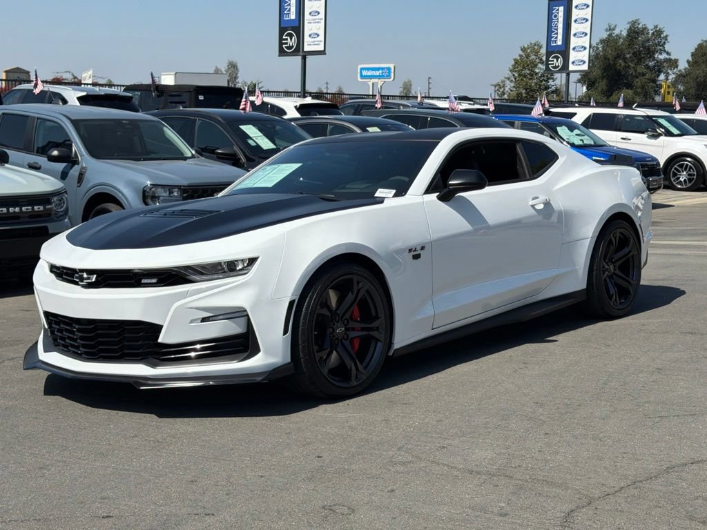 Used 2022 Chevrolet Camaro SS RWD image 6