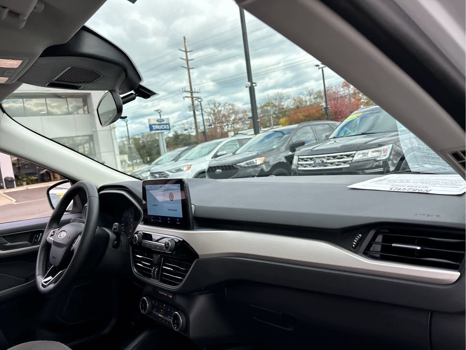 Certified 2022 Ford Escape SE w/ Convenience Package image 26