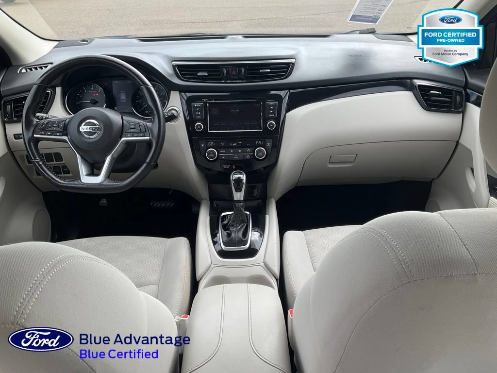 Used 2022 Nissan Rogue Sport SV AWD/4WD image 6