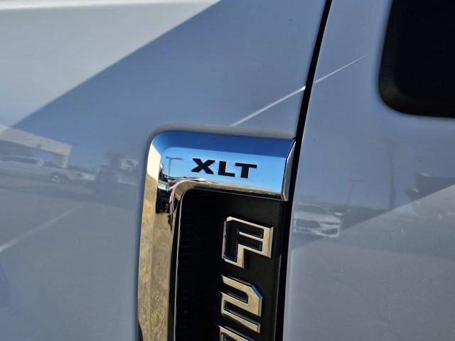 Certified 2022 Ford F250 XLT w/ XLT Premium Package image 26