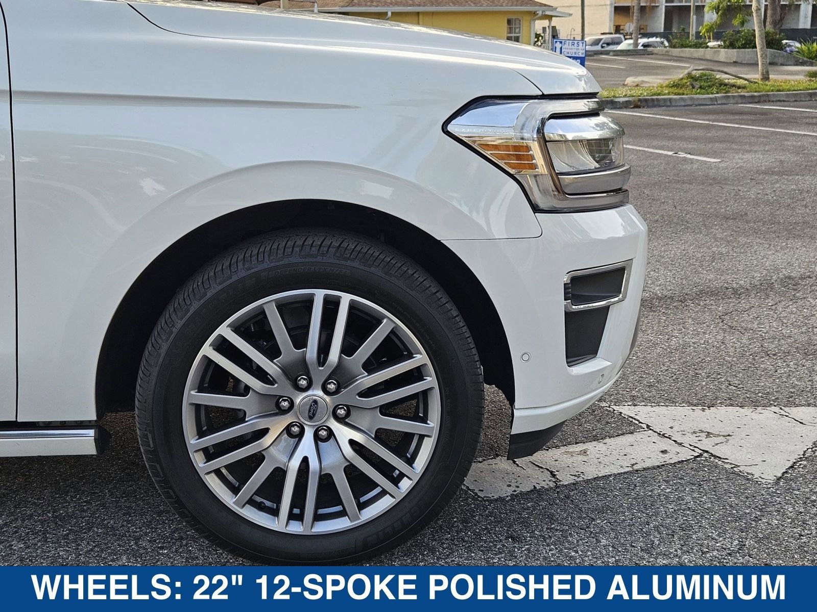 Certified 2022 Ford Expedition Max Platinum image 11