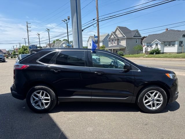 Certified 2022 Ford Edge SEL w/ Convenience Package AWD/4WD image 5