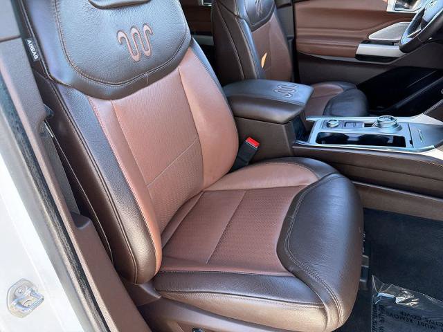 Certified 2022 Ford Explorer King Ranch w/ Premium Technology Package AWD/4WD image 23
