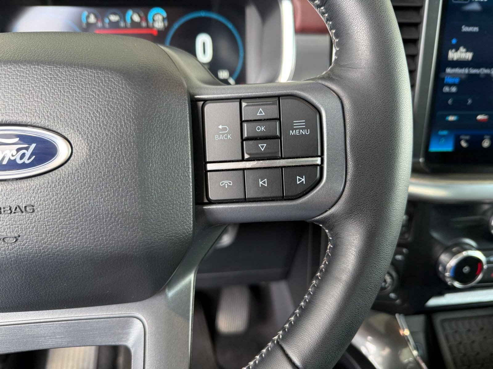 Certified 2023 Ford F150 Lariat w/ Equipment Group 502A High AWD/4WD image 19