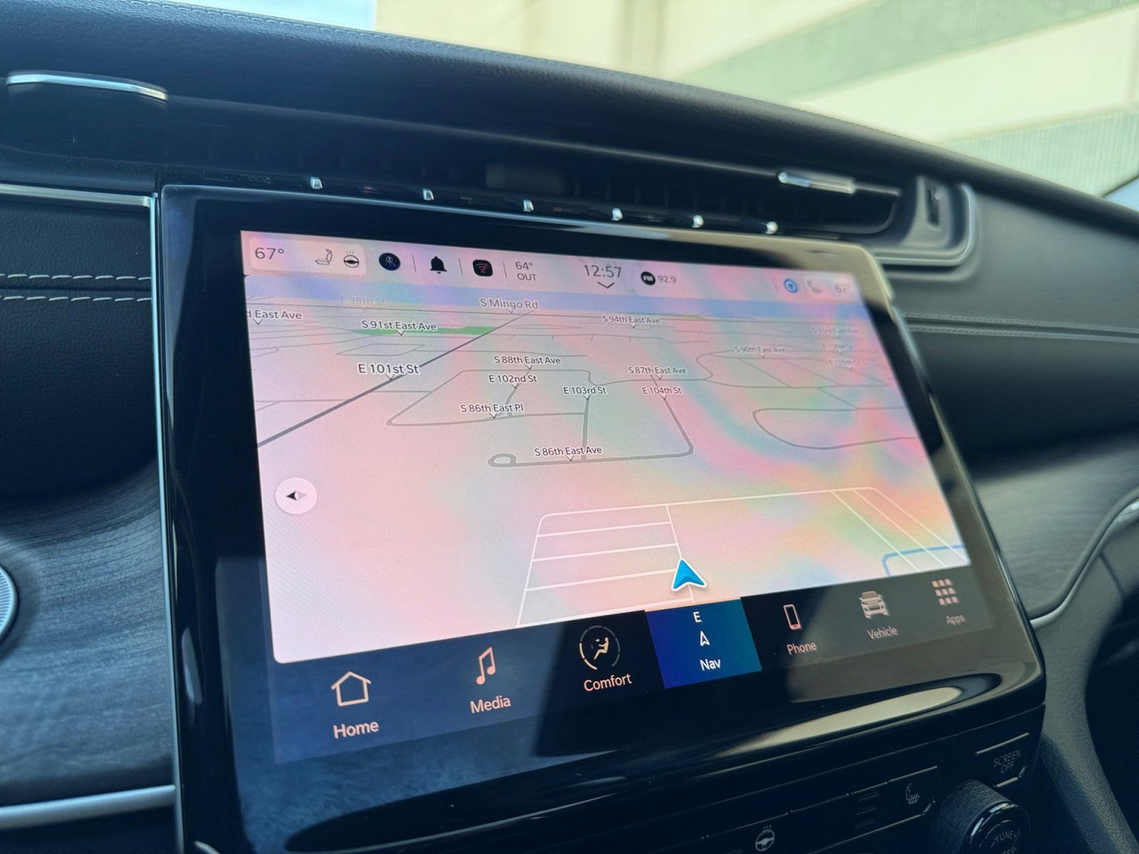 Used 2022 Jeep Grand Cherokee L Limited w/ Black Appearance Package image 29