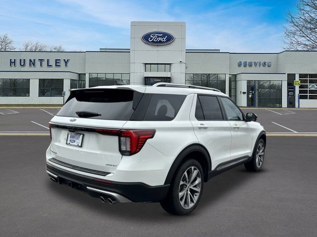Certified 2025 Ford Explorer Platinum w/ Ultimate Package AWD/4WD image 5