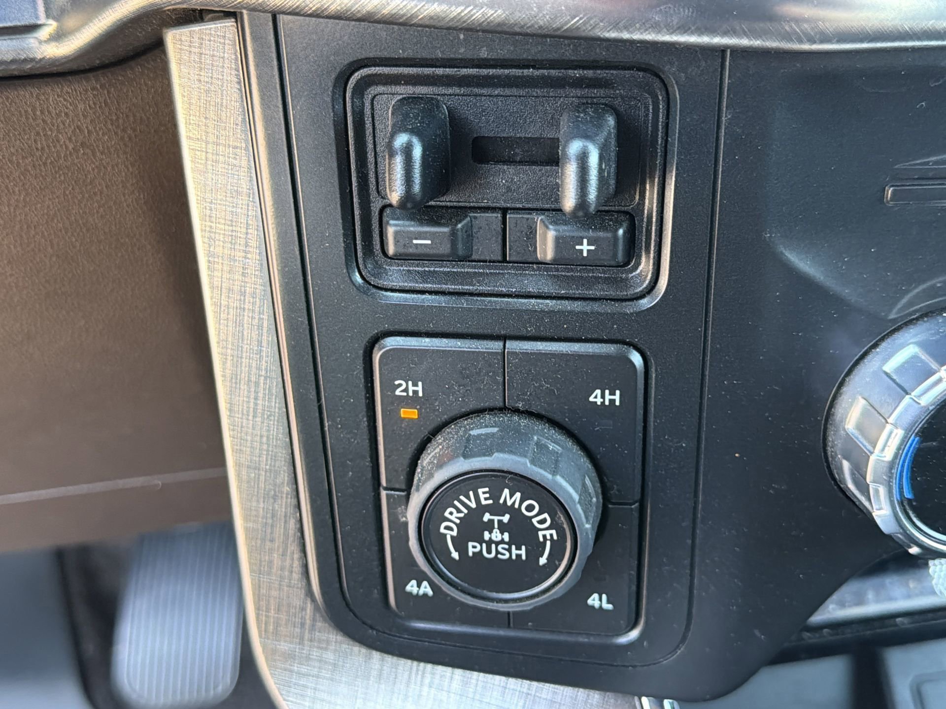 Certified 2022 Ford F150 King Ranch w/ Equipment Group 601A High image 18