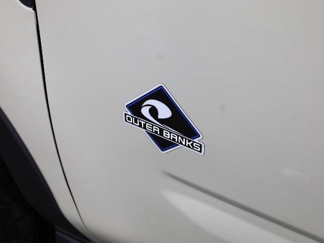 Certified 2024 Ford Bronco Sport Outer Banks w/ Tech Package AWD/4WD image 24