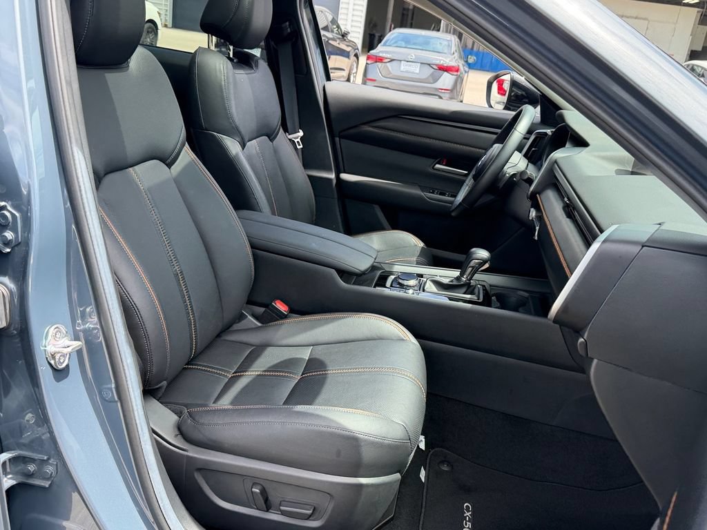 Used 2024 MAZDA CX-50 AWD 2.5 Turbo w/ Cargo Package image 18