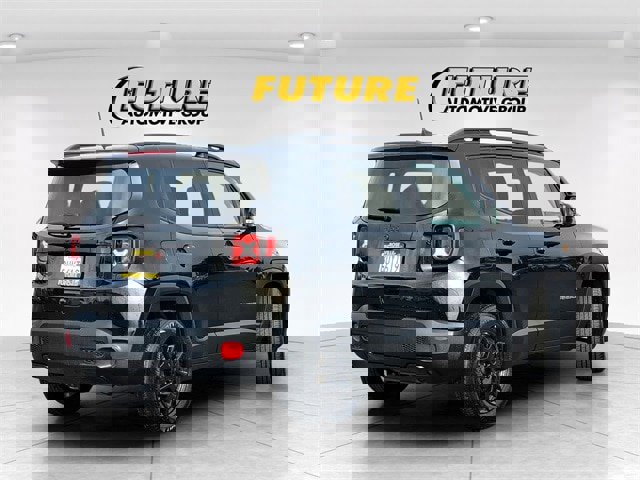 Used 2020 Jeep Renegade Altitude image 4