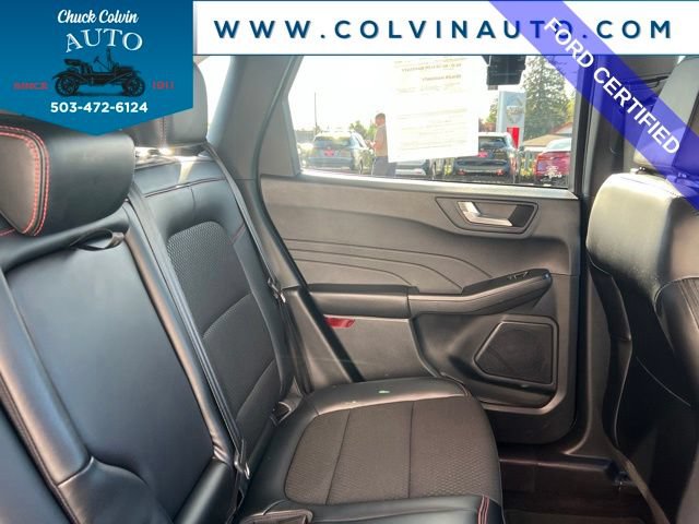 Certified 2025 Ford Escape ST-Line Select AWD/4WD image 25