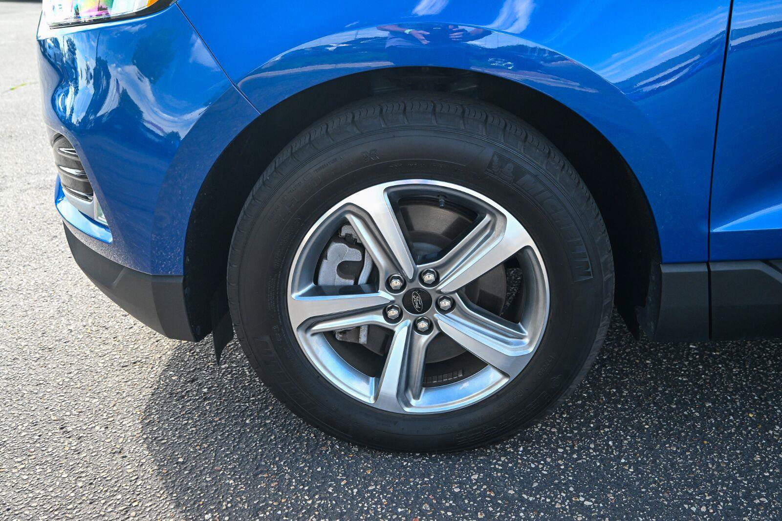 Certified 2024 Ford Edge SEL w/ Convenience Package AWD/4WD image 12