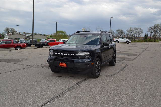 Certified 2021 Ford Bronco Sport Outer Banks w/ Outer Banks Package (96D) image 1