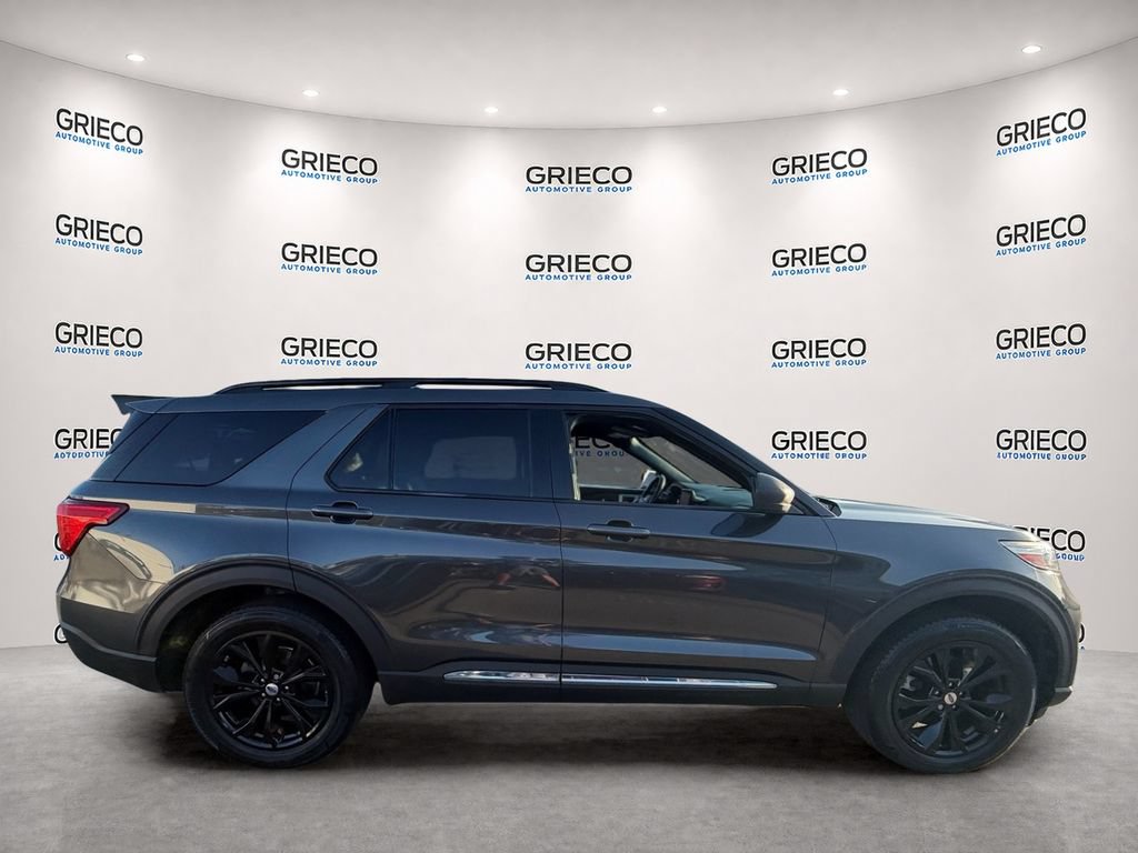 Certified 2020 Ford Explorer XLT w/ Equipment Group 202A AWD/4WD image 8