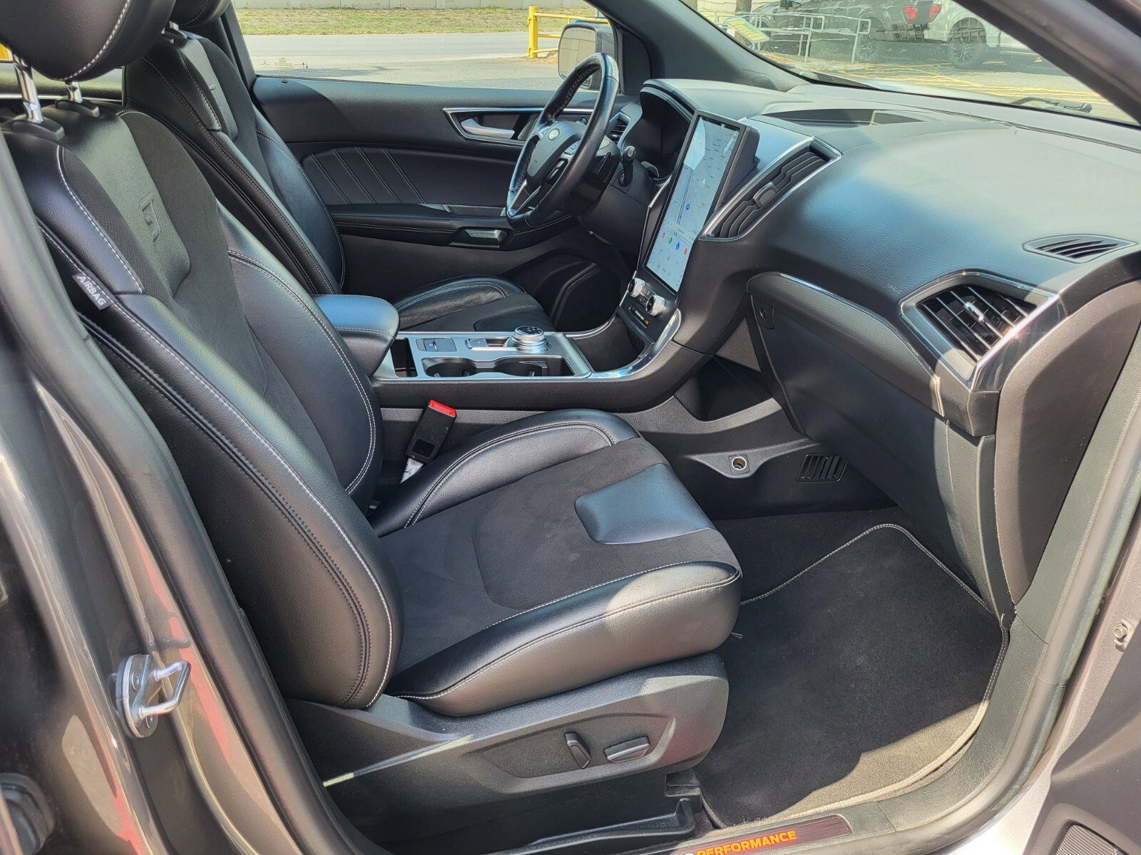 Certified 2022 Ford Edge ST image 12