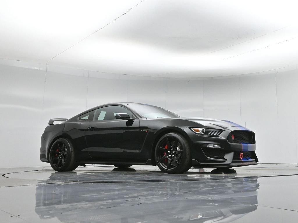 Certified 2017 Ford Mustang Shelby GT350R w/ GT350R Equipment Group 920A RWD image 2