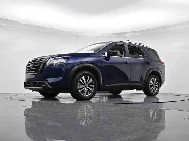 Used 2023 Nissan Pathfinder SL FWD image 39