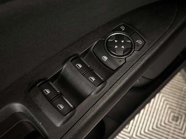 Certified 2018 Ford Fusion SE image 16