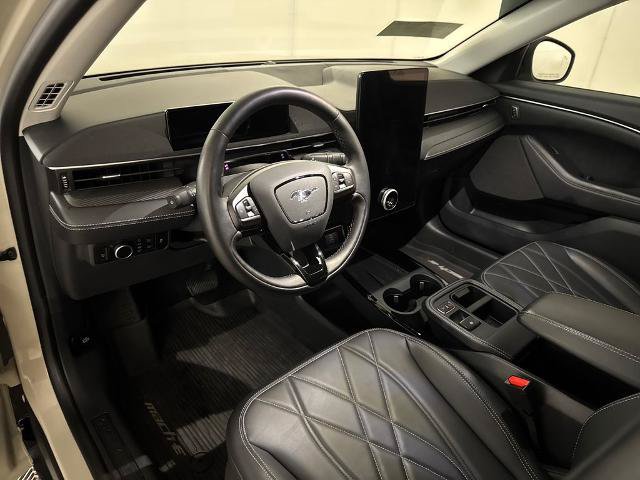 Certified 2025 Ford Mustang Mach-E Select RWD image 5