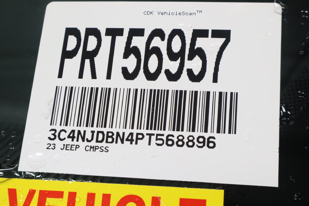 Used 2023 Jeep Compass Latitude AWD/4WD image 34