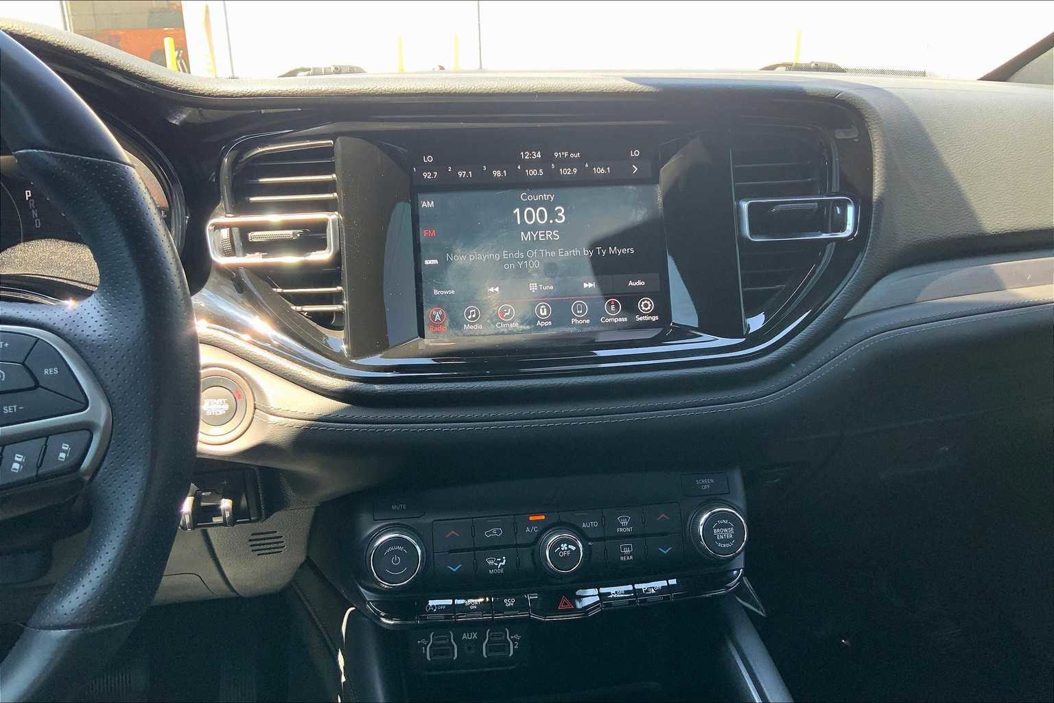 Used 2023 Dodge Durango SXT Launch Edition image 24