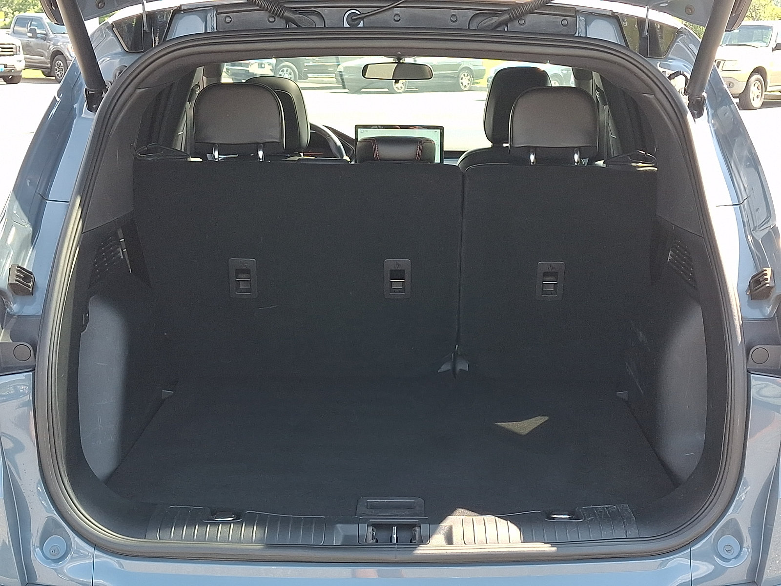 Certified 2023 Ford Escape ST-Line w/ Tech Pack #1 AWD/4WD image 30