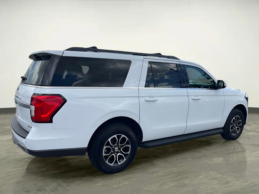 Certified 2024 Ford Expedition Max XLT image 6