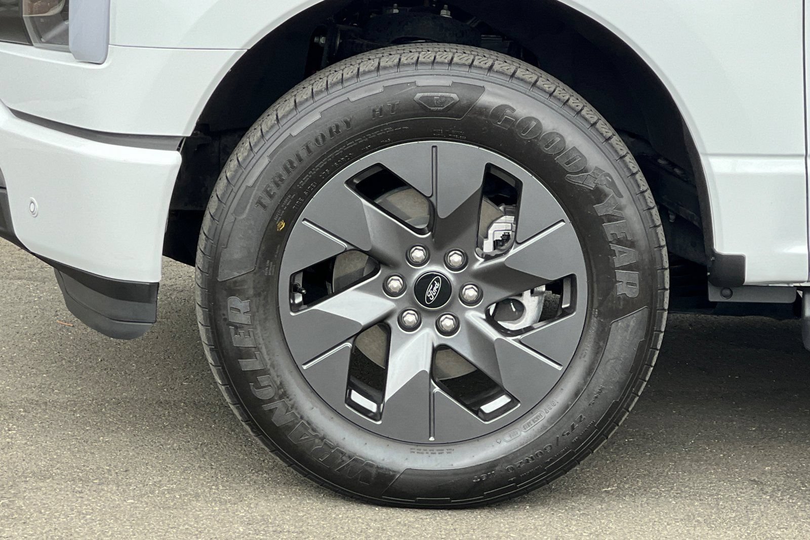 Certified 2025 Ford F150 Lightning Flash AWD/4WD image 25