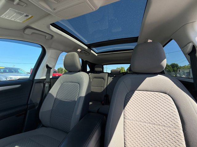 Certified 2022 Ford Escape SE w/ SE Sport Appearance Package AWD/4WD image 21