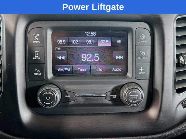 Used 2018 Jeep Compass Latitude w/ Cold Weather Group image 25