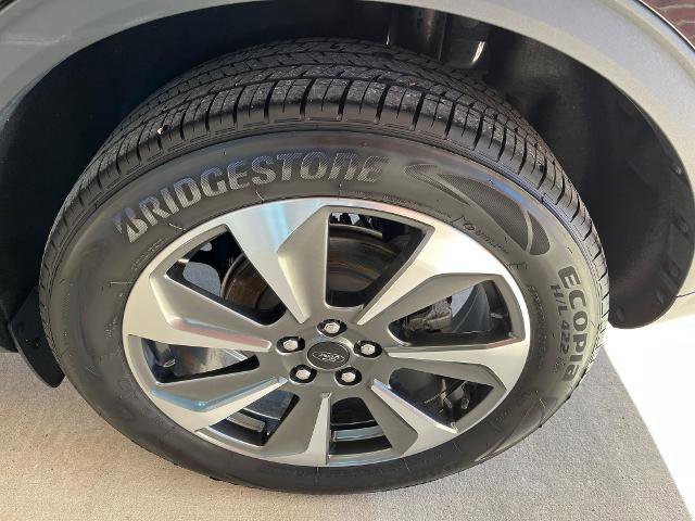 Certified 2023 Ford Escape Platinum image 33