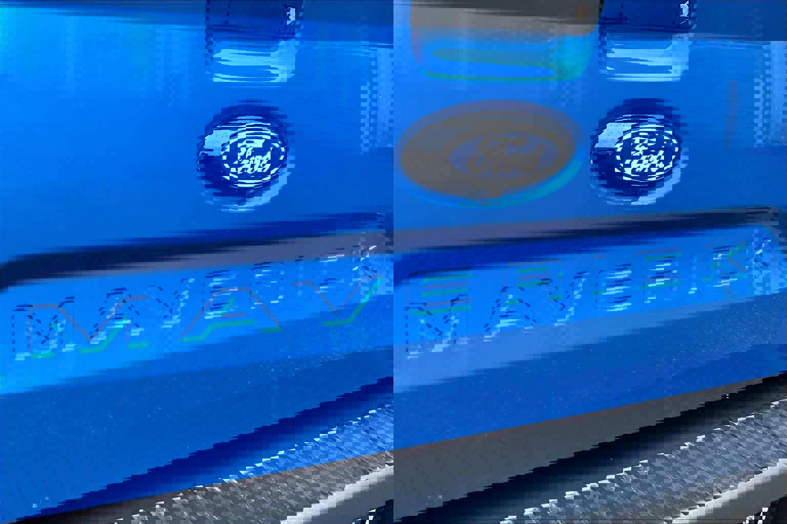 Certified 2025 Ford Maverick XL image 9