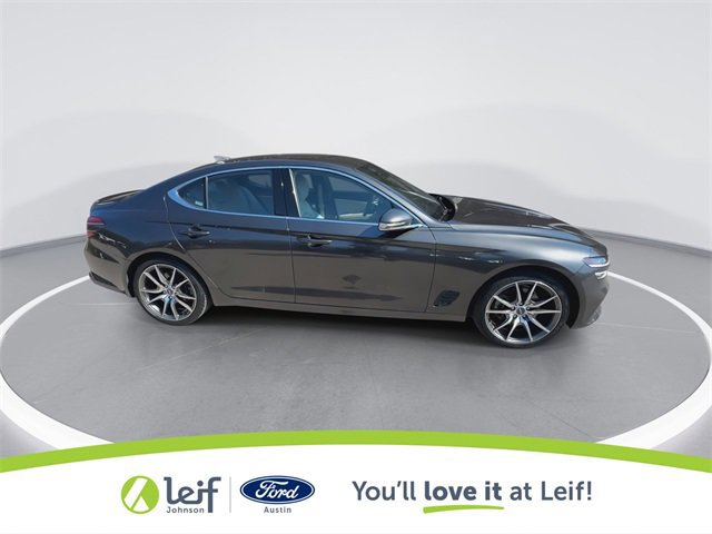 Used 2023 Genesis G70 2.0T image 3