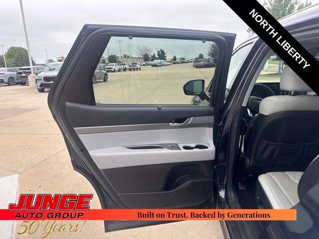 Used 2020 Hyundai Palisade SEL w/ Convenience Package AWD/4WD image 17