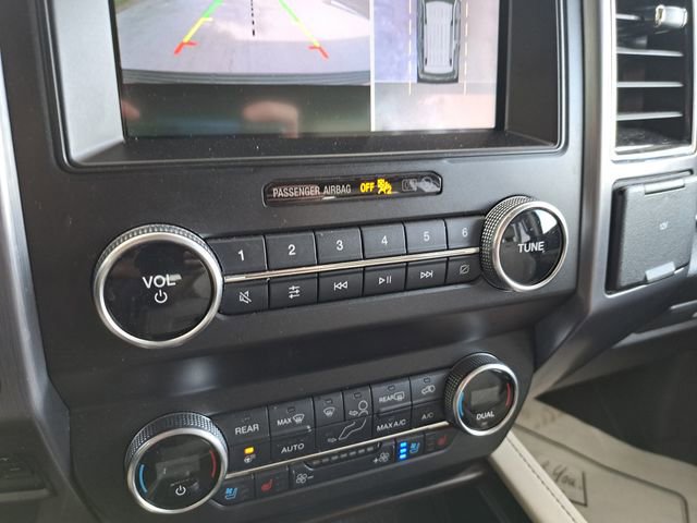 Certified 2019 Ford Expedition Platinum image 12