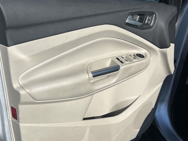 Certified 2019 Ford Escape SE FWD image 15